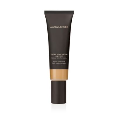 Humectante con color aceite Oil Free Natural Tinted with SPF | Laura Mercier